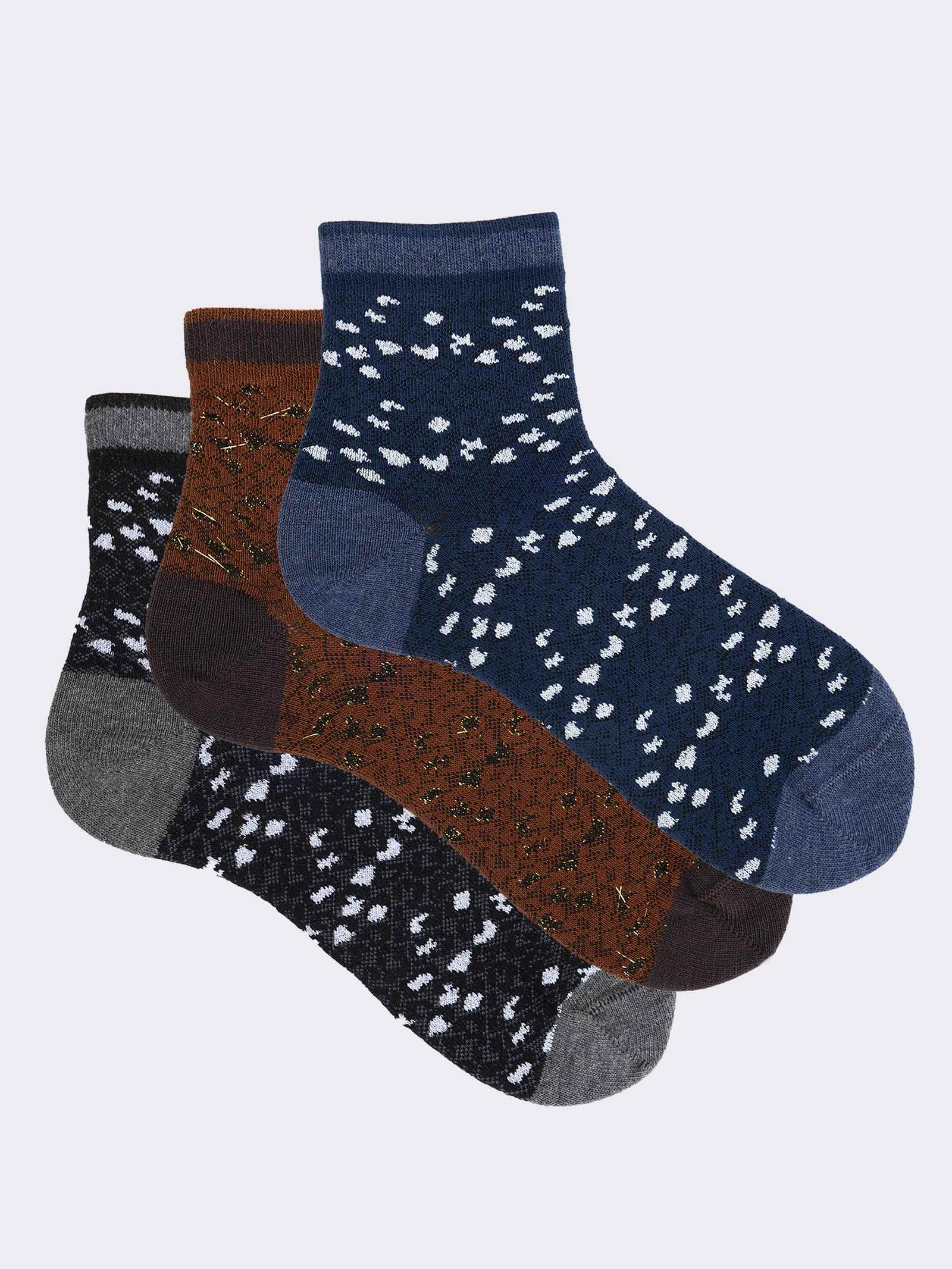 Women's Patterned Short Socks in Warm Cotton - Modern Design and Comfort - Image 1