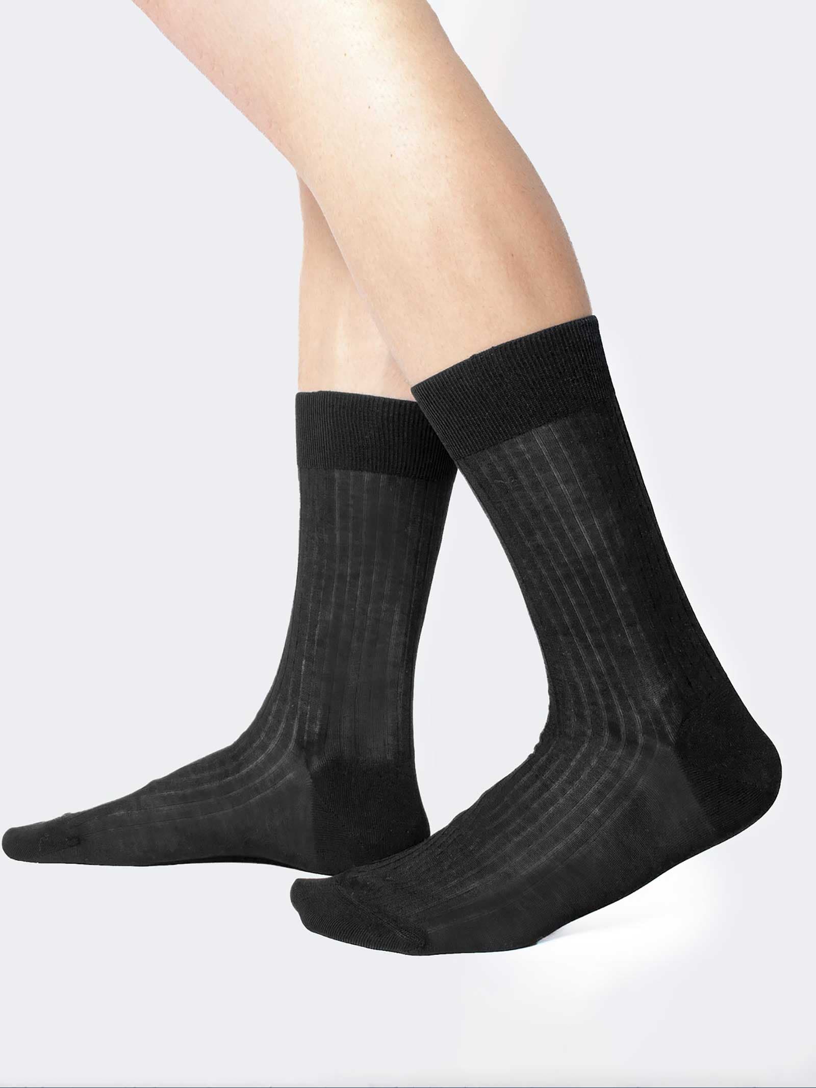 Kurze Socken aus fil d'Ecosse mit breitem Rippenmuster - Made in Italy
