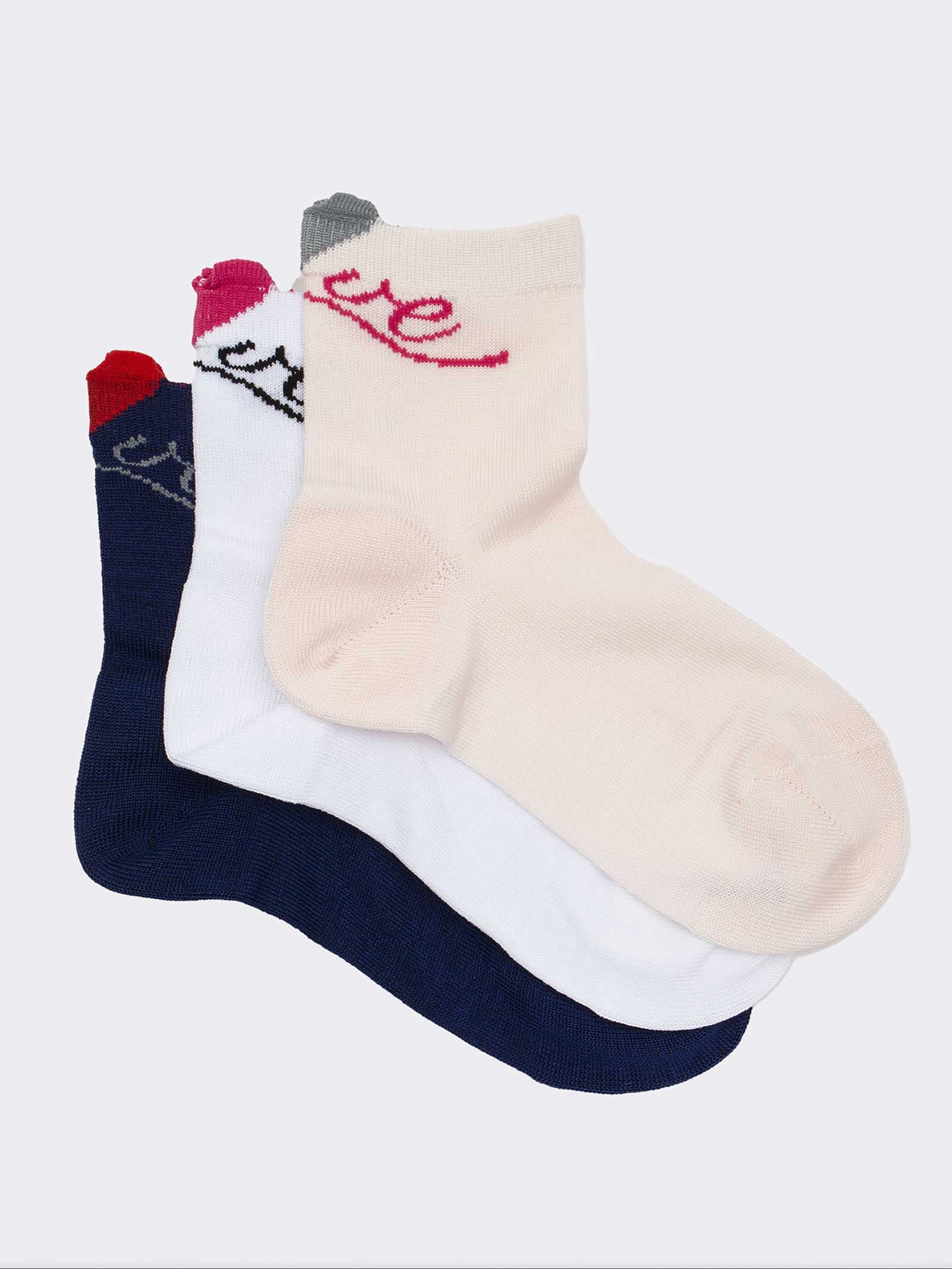 3er-Pack Kurze Mädchen Socken mit Stickerei-Design - Moderner Casual-Stil - Image 1