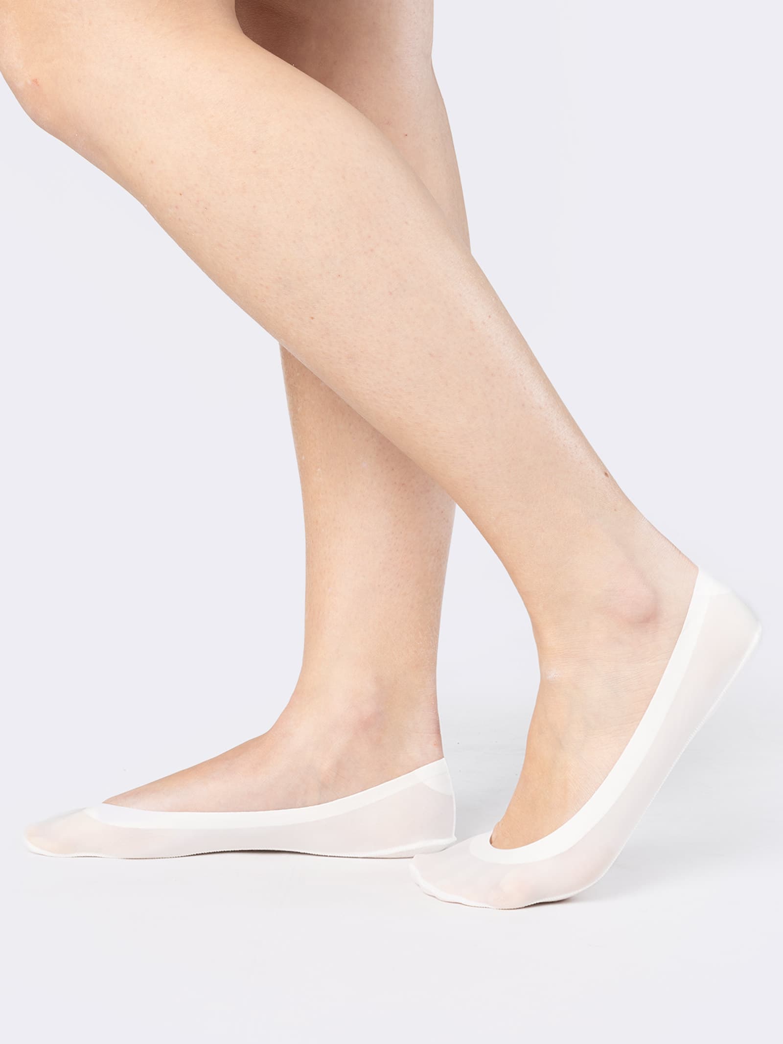 Calcetines Invisibles para Mujer con Corte Láser y Talón Antideslizante - Image 1