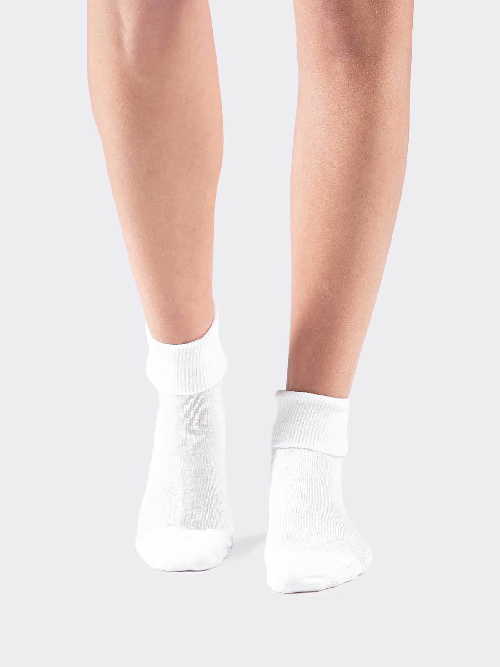 Calcetines Cortos para Mujer de Algodón Fresco con Dobladillo - Image 2