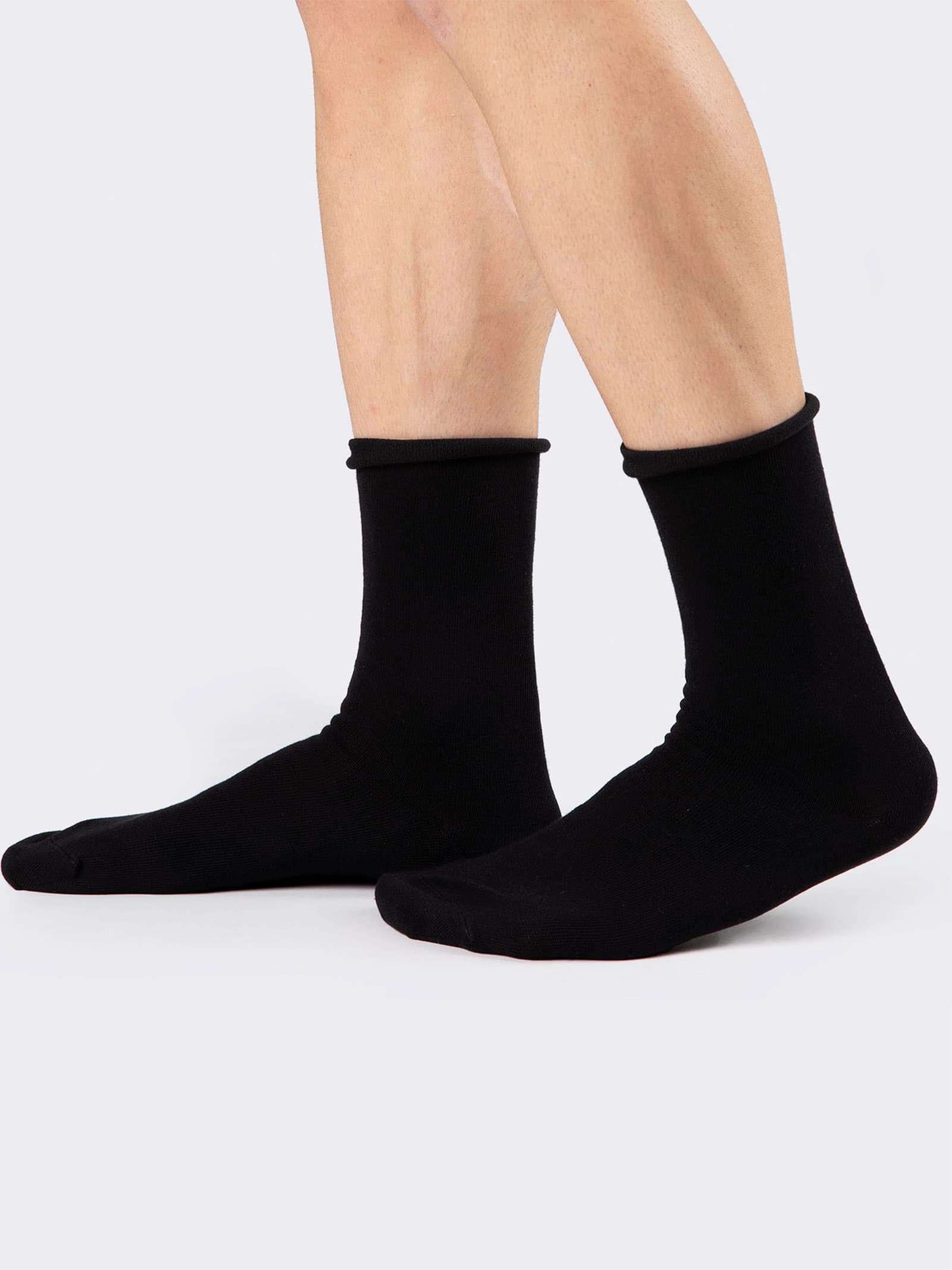Calcetines Cortos Sanitarios para Hombre en Algodón Cálido - Confort Premium - Image 1
