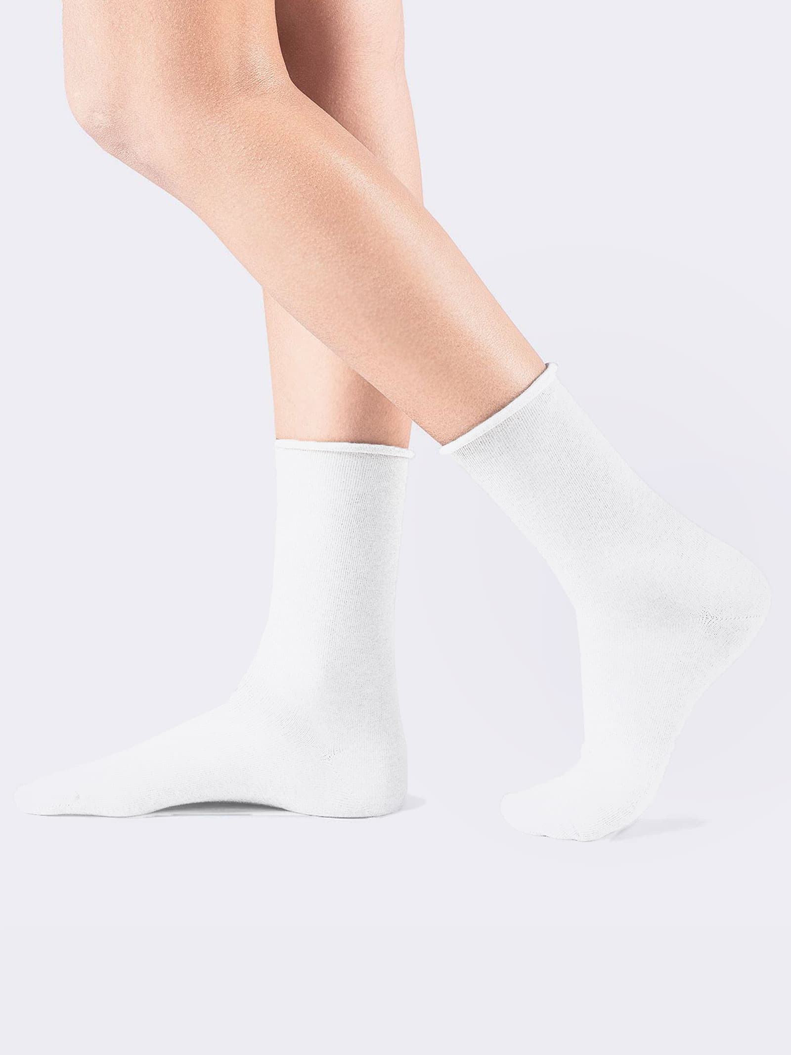 Women's Short Sanitary Socks in Warm Cotton, Laser-Cut Band - Image 1