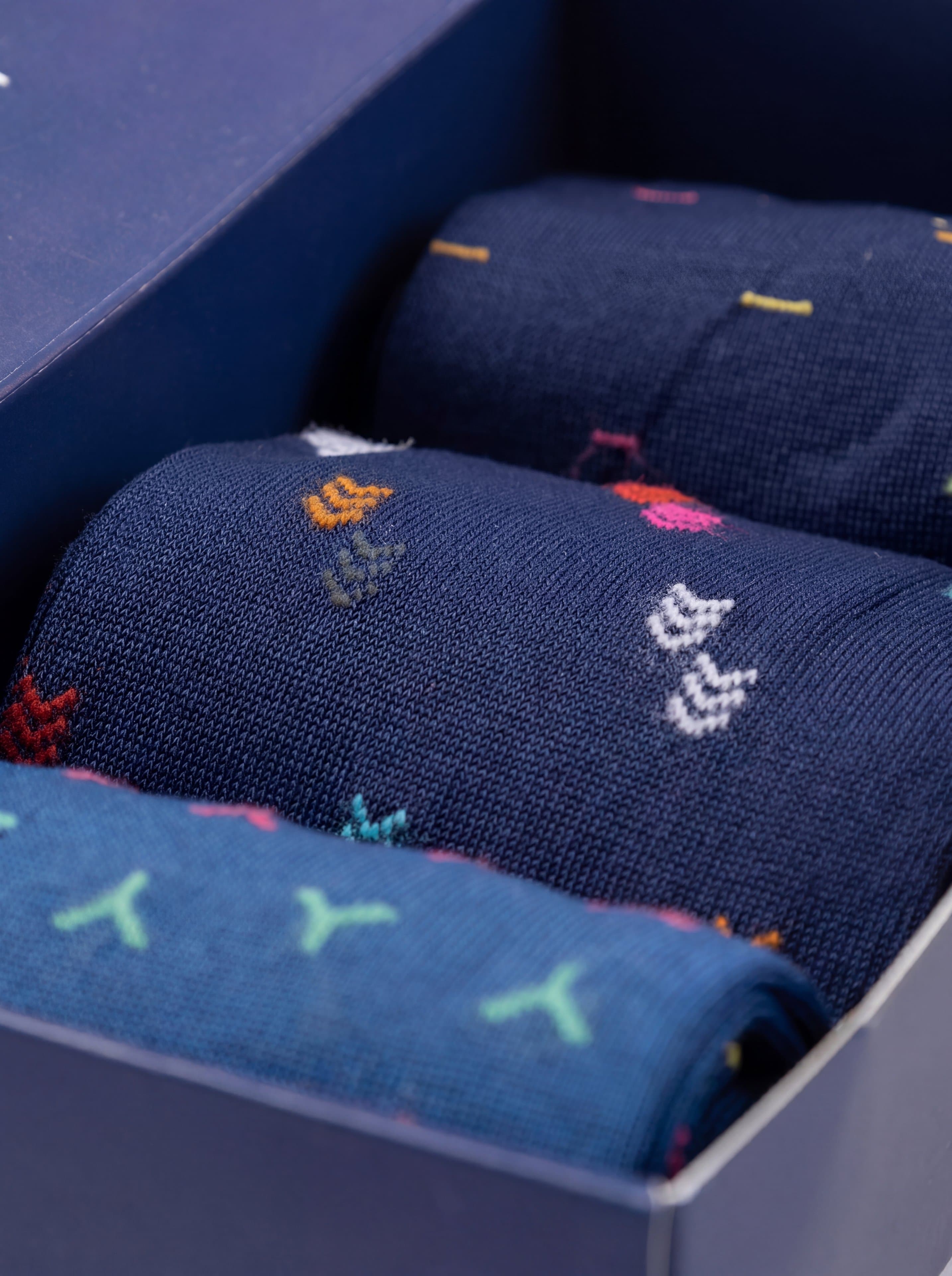 Geschenkbox 3 Paar Bunte Lange Baumwollsocken - Image 4