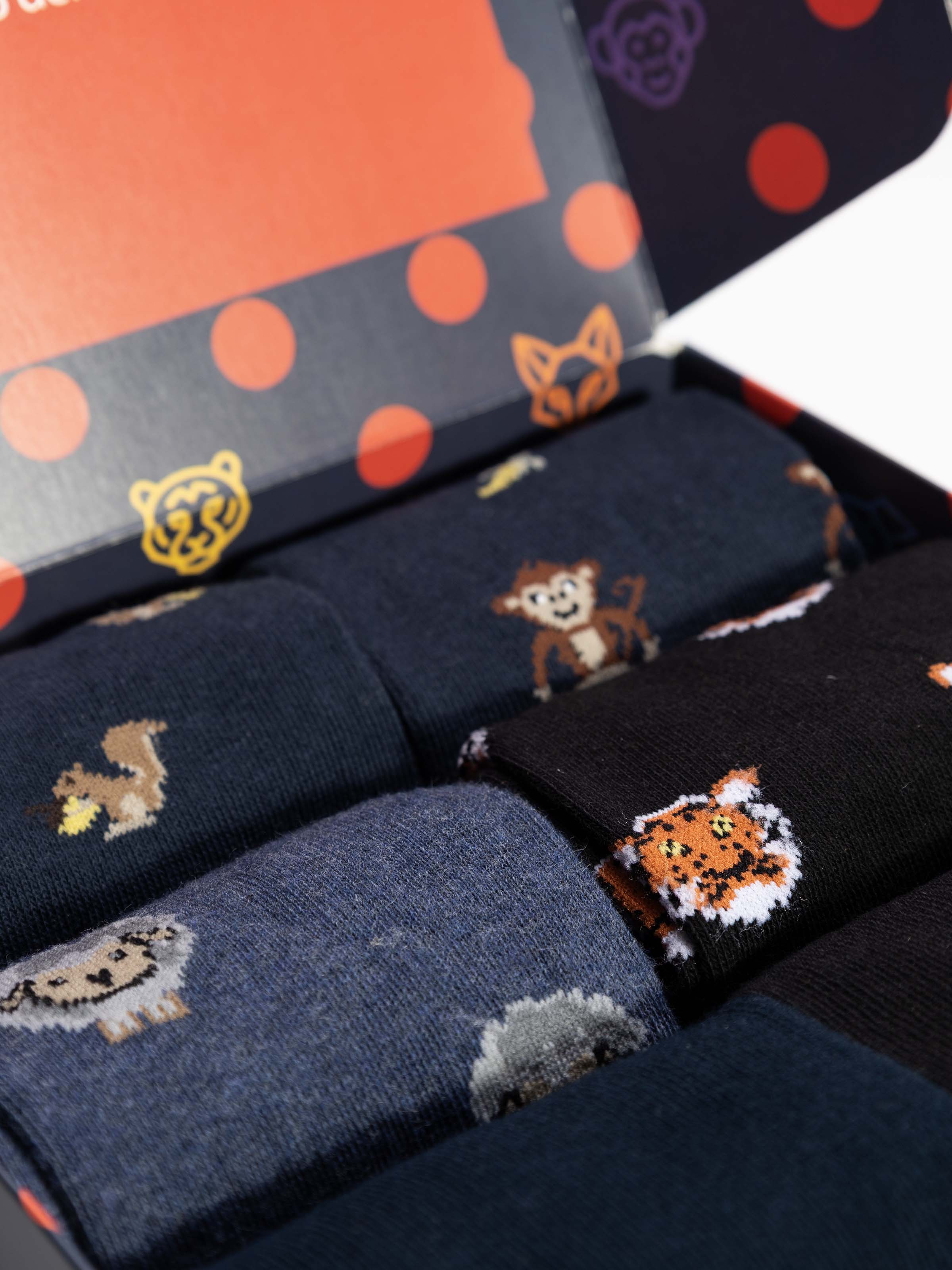 Men's Cotton Socks Gift box - 6 Pairs with Animal Patterns - Image 4