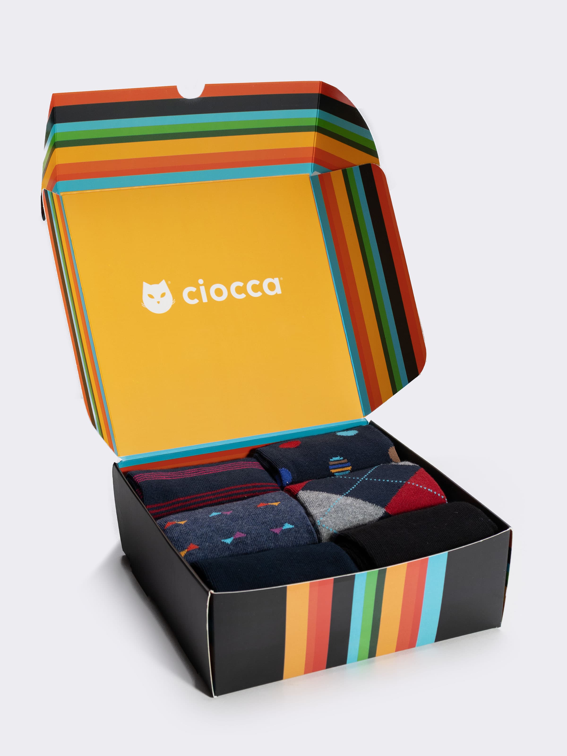 Men's Cotton Socks Gift Box, 6 Pairs Mixed Patterns Winter set - Image 3