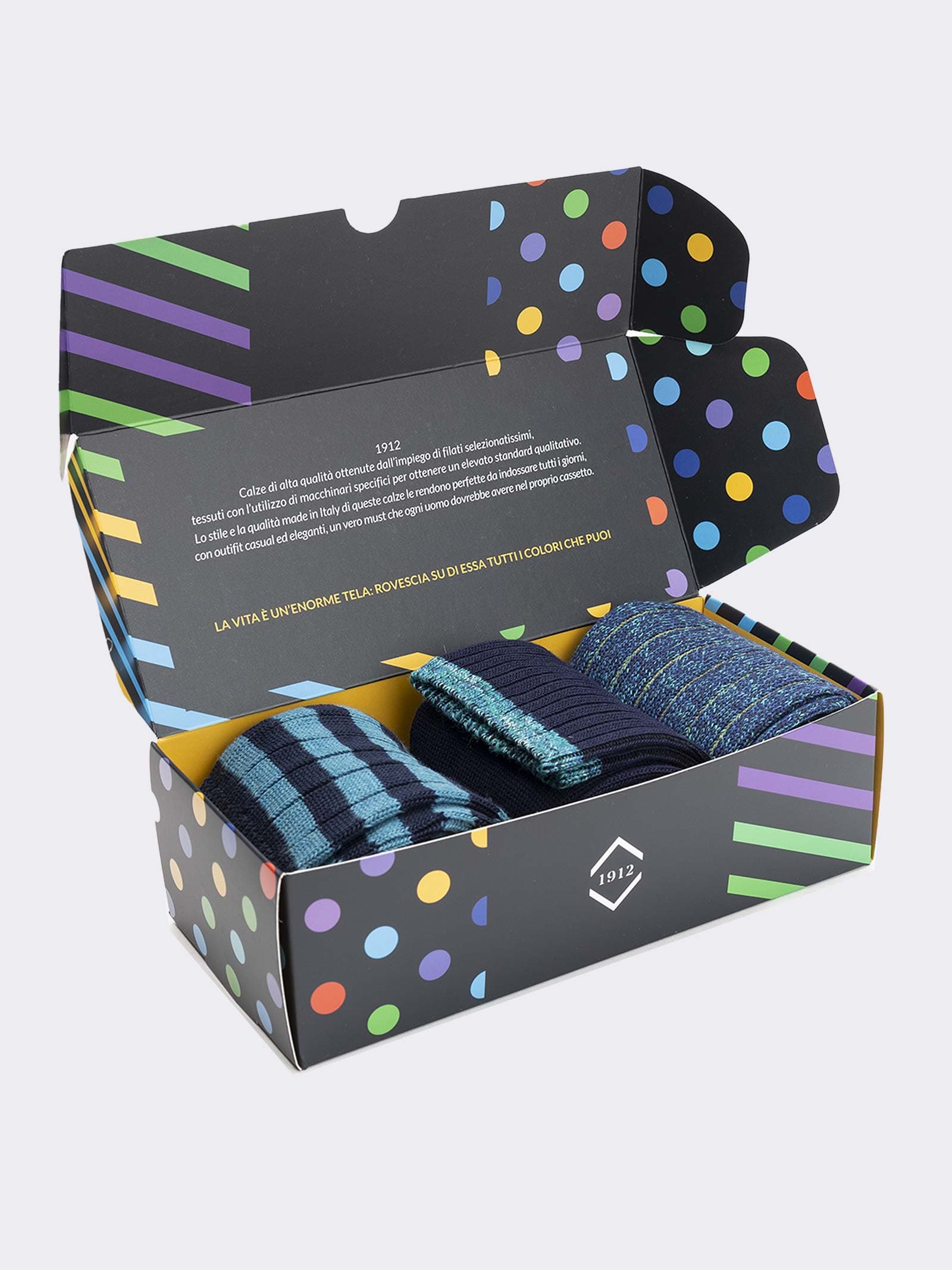 Geschenkpackung 3 Paar blaue Socken mit Wintermuster - Geschenkidee Made in Italy - Image 3