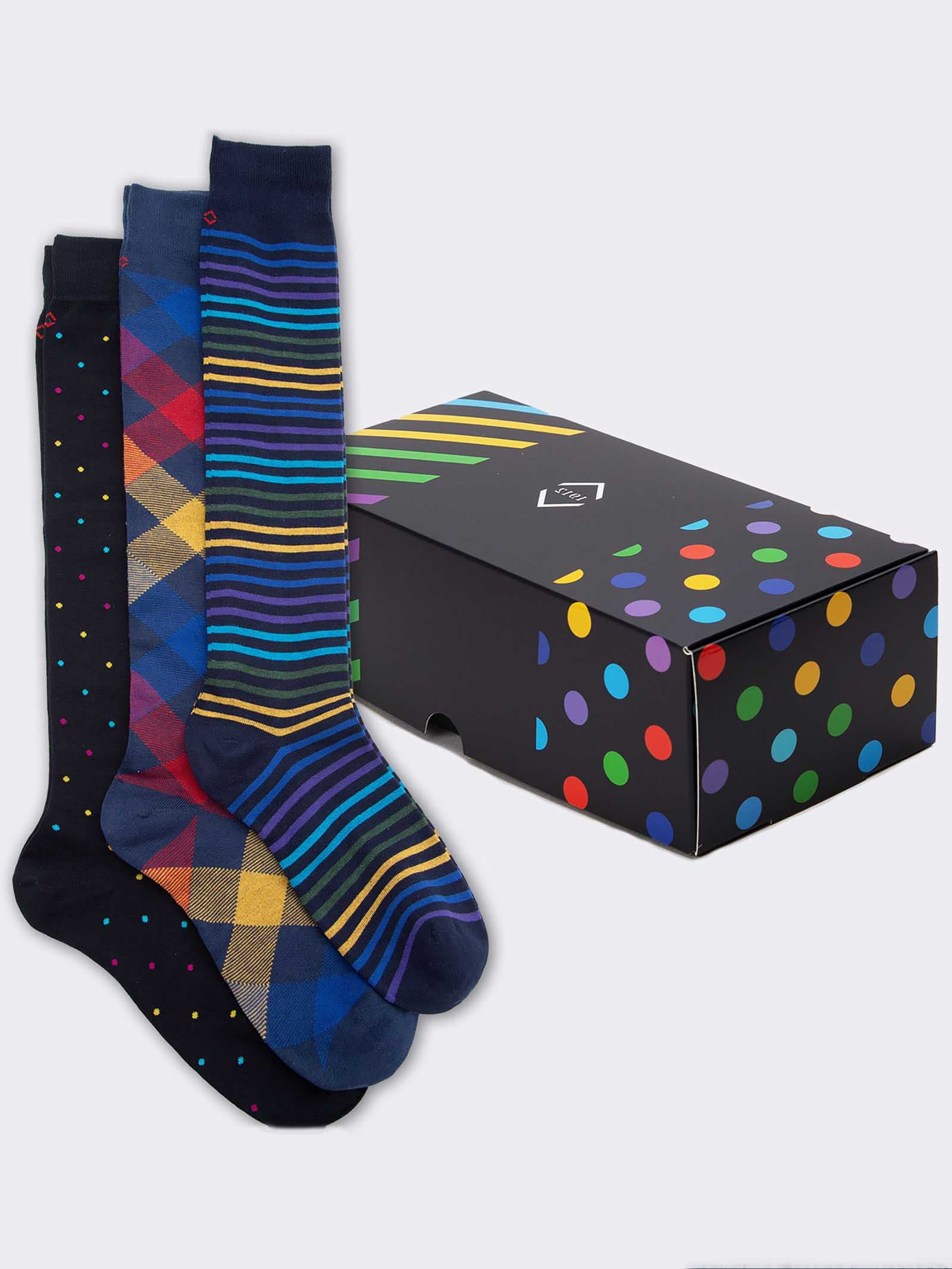 Geschenkpackung 3 Paar geometrisch gemusterte Socken für Männer - Geschenkidee Made in Italy - Image 1