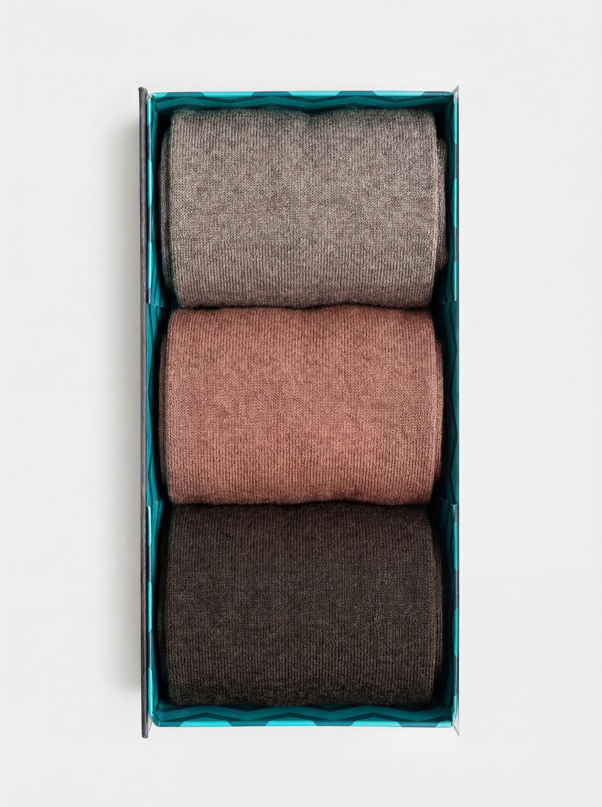Gift box 3 pairs Long Solid Color Cashmere Blend Socks - Image 2