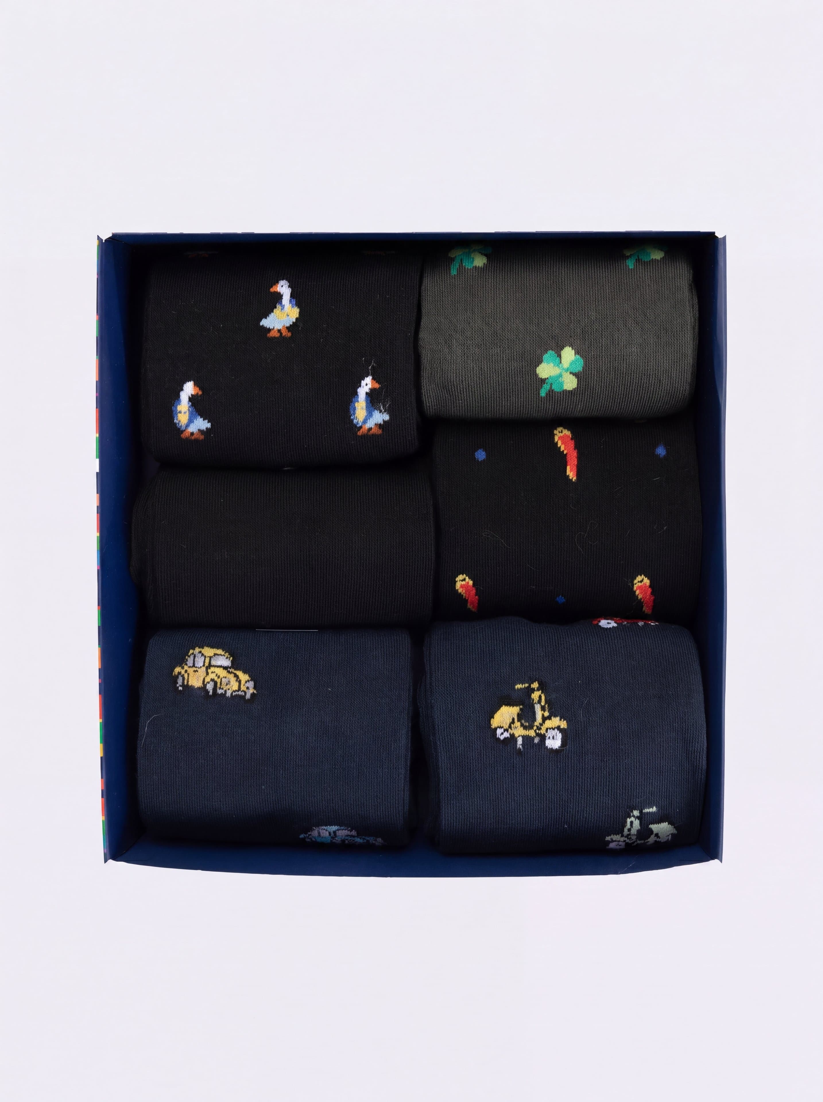 Gift box 6 Pairs Knee-High Cotton Socks with fun Patterns - Image 3