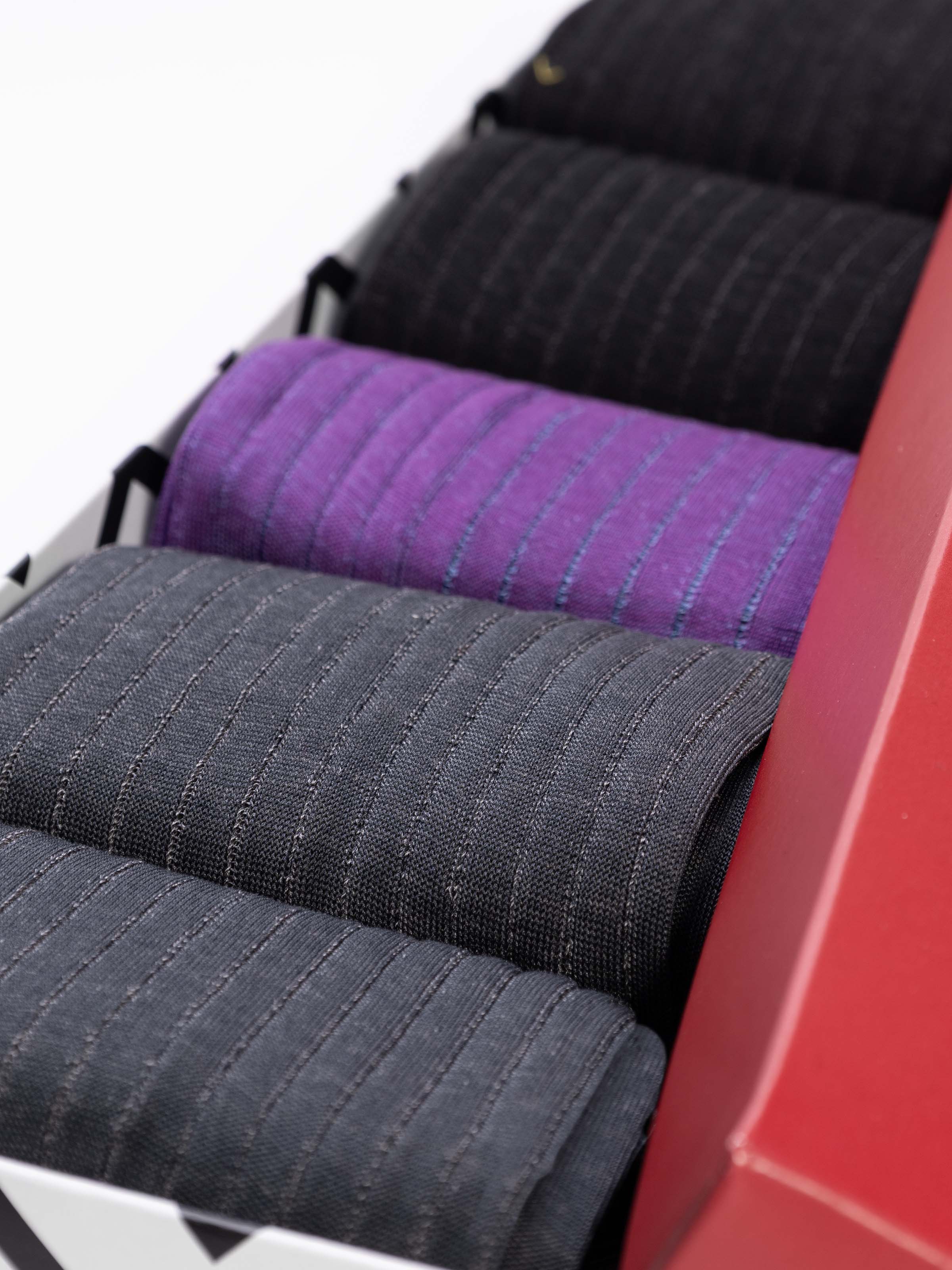 Caja regalo 5 pares calcetines hombre acanalados Vanisè de hilo escocés - Image 3