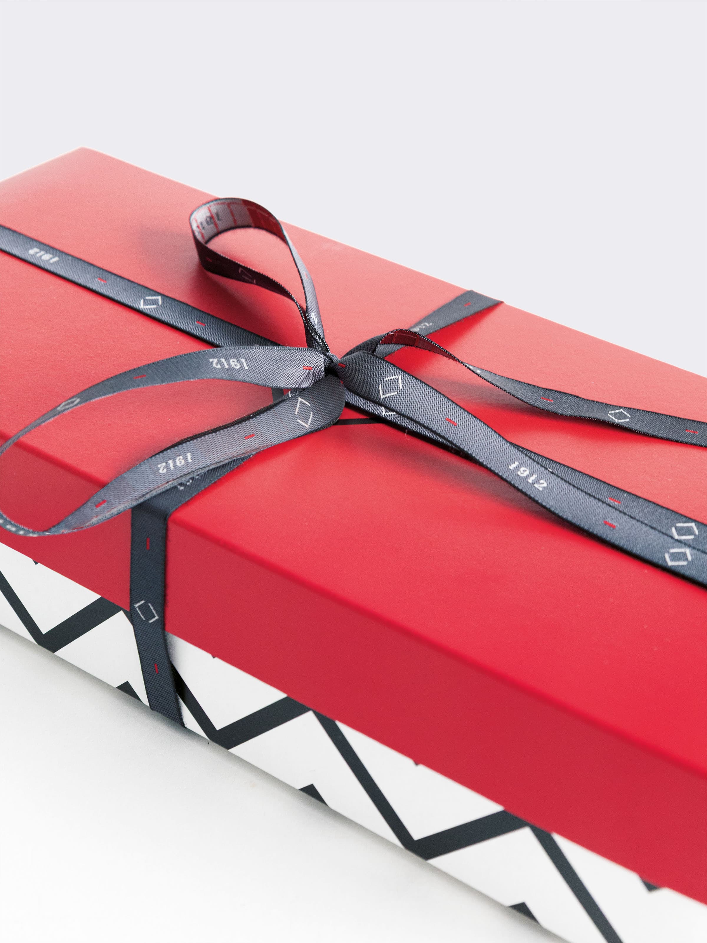 Geschenkbox 5 Paar Herren Fantasie Luxury Socken aus fil d'Écosse - Image 4