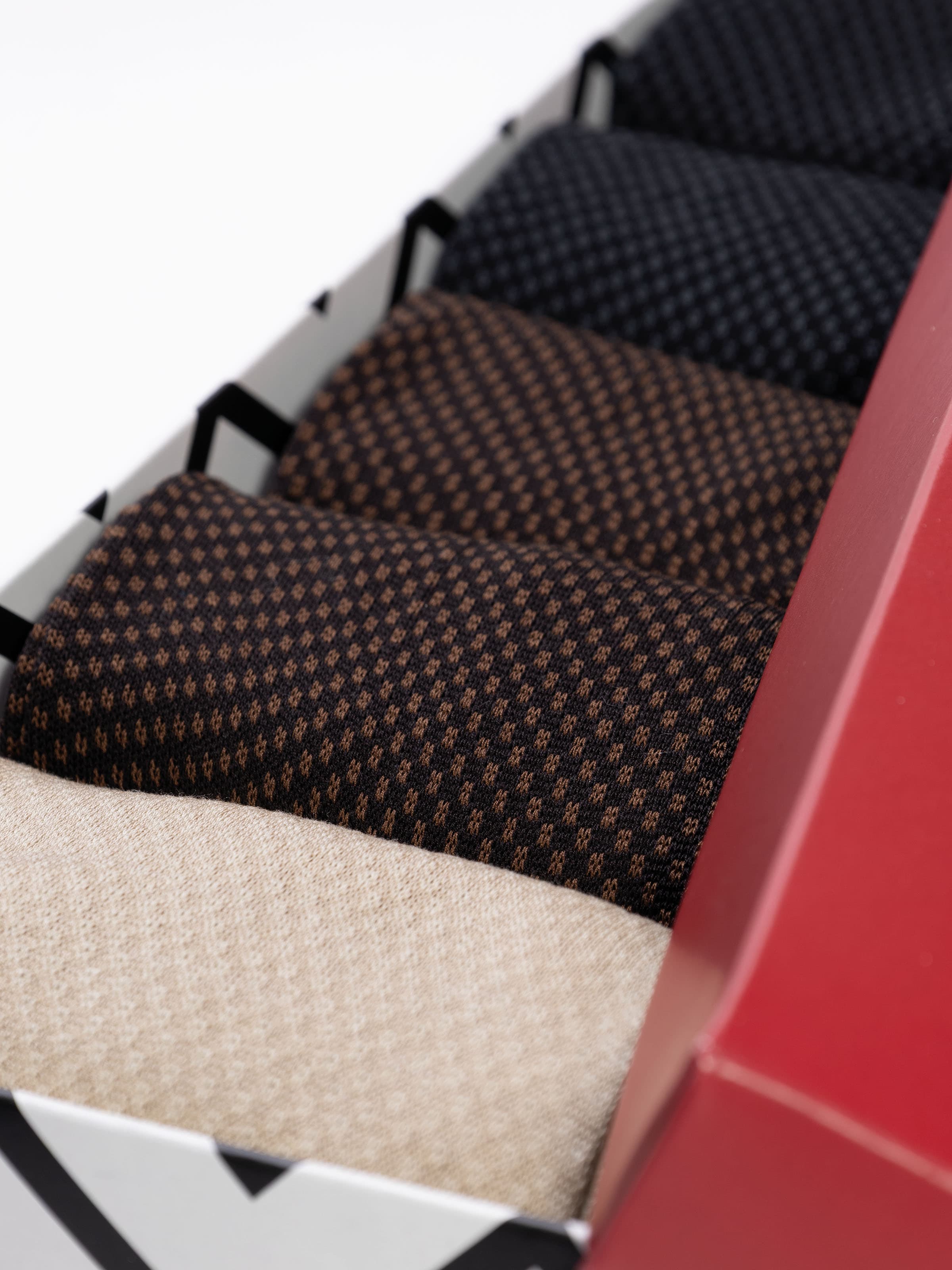 Geschenkbox 5 Paar Herren Fantasie Luxury Socken aus fil d'Écosse - Image 3
