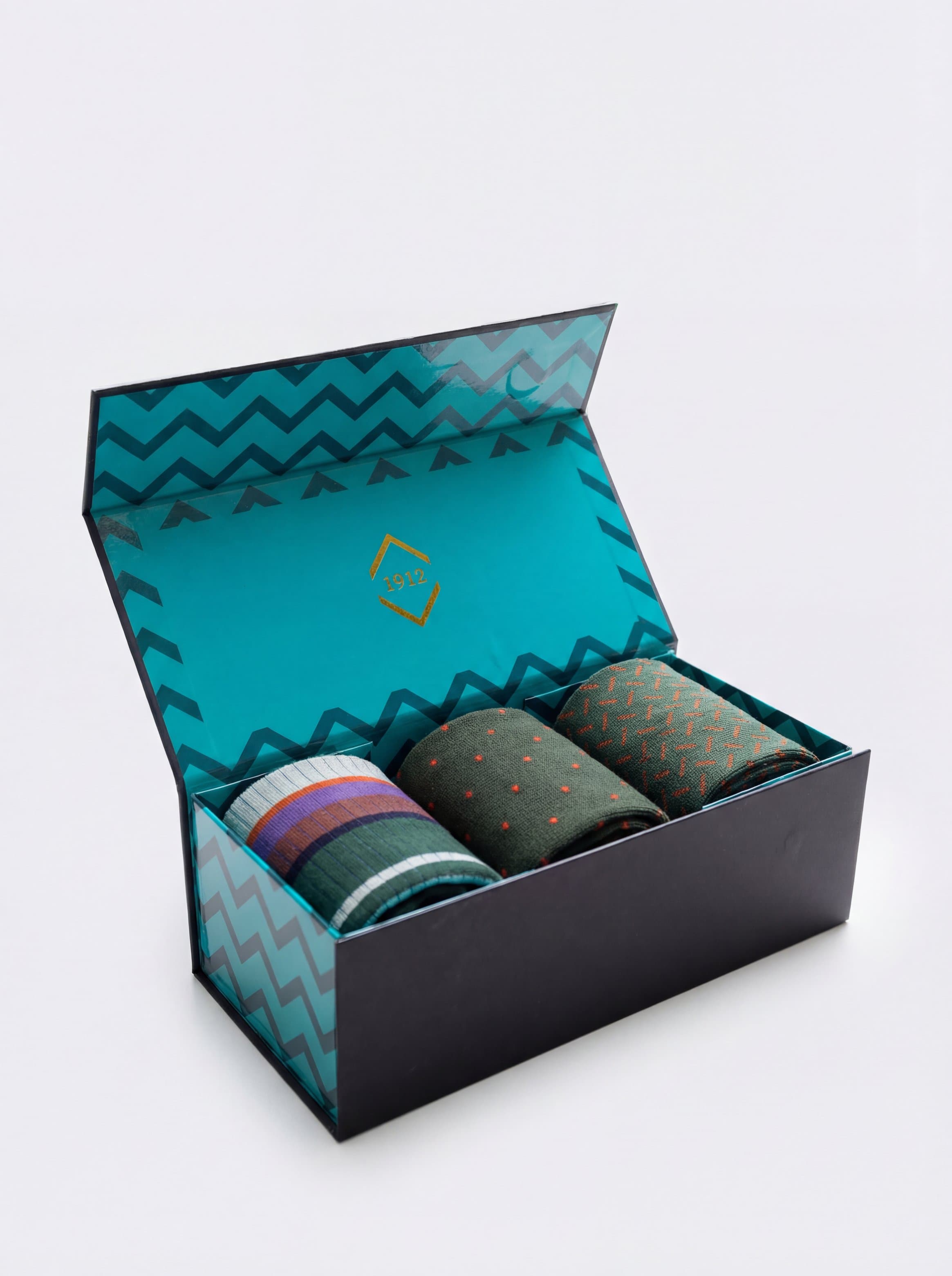 Geschenkbox 3 Paar Gemusterte Warme Baumwollsocken - Made in Italy - Image 6