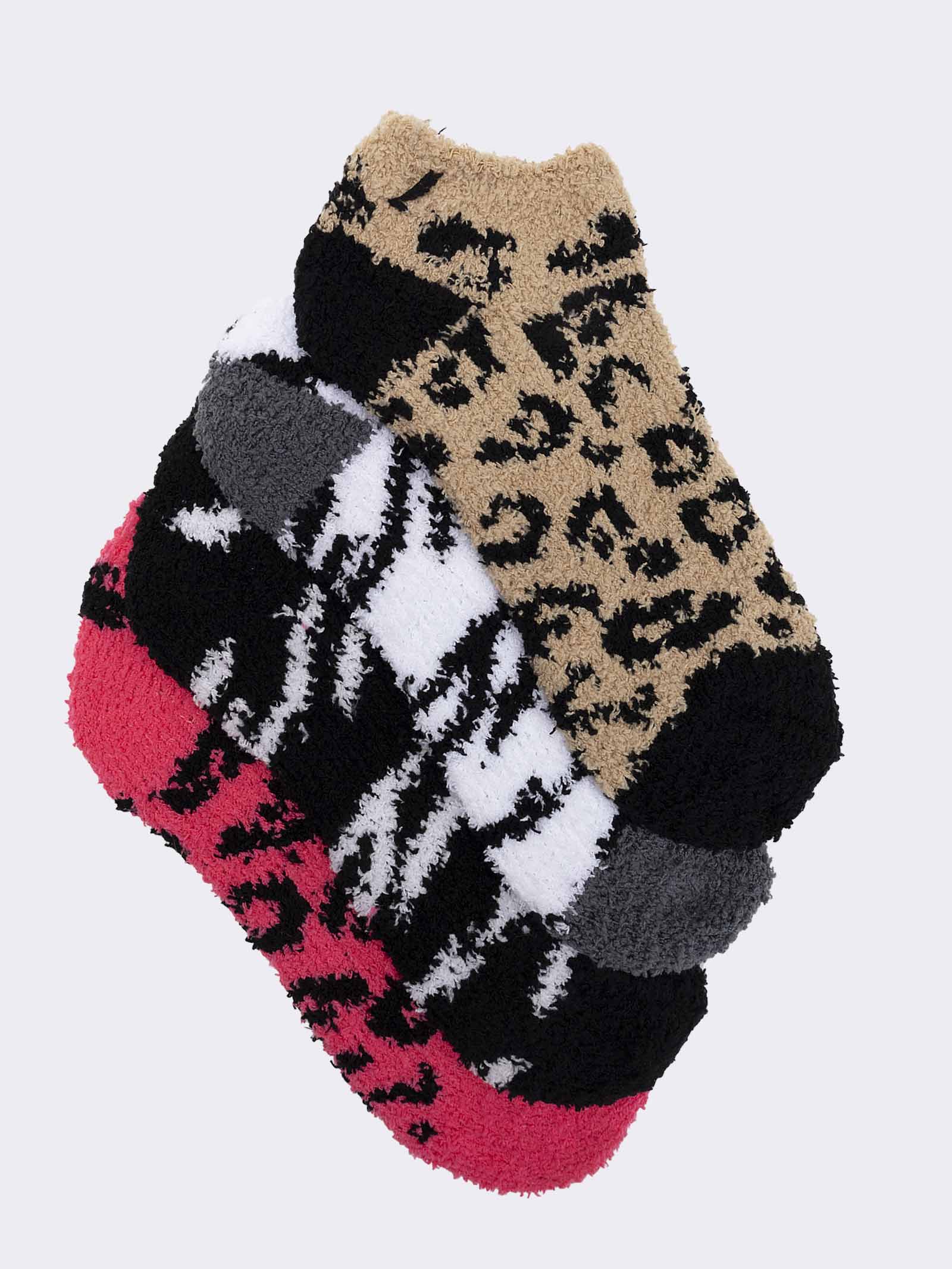 4 Pairs Women's Animal Print Chenille Socks - Soft & Warm - Image 1
