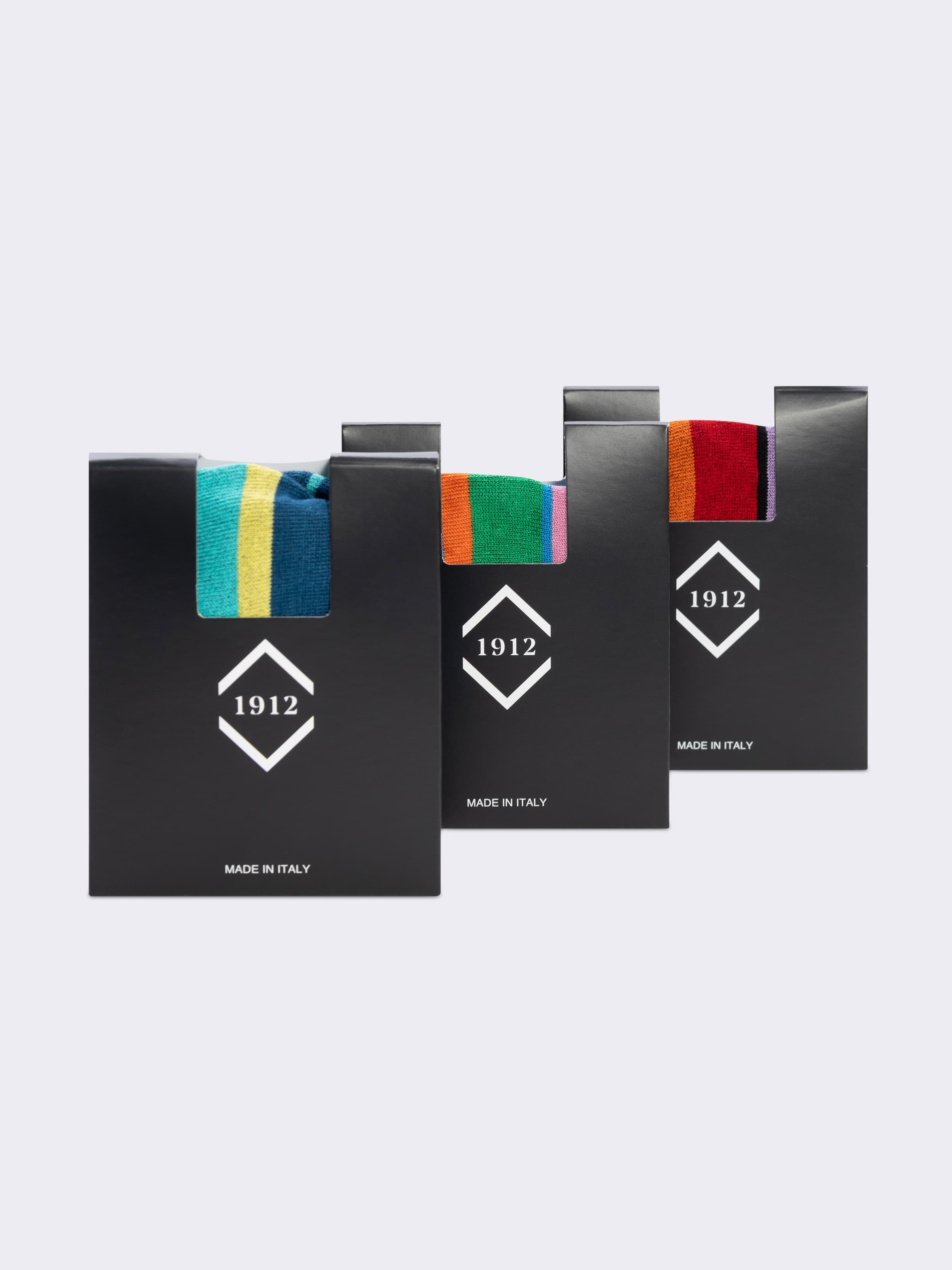 3 Pairs Men's Patterned No-Show Socks in Fresh Cotton - Image 2