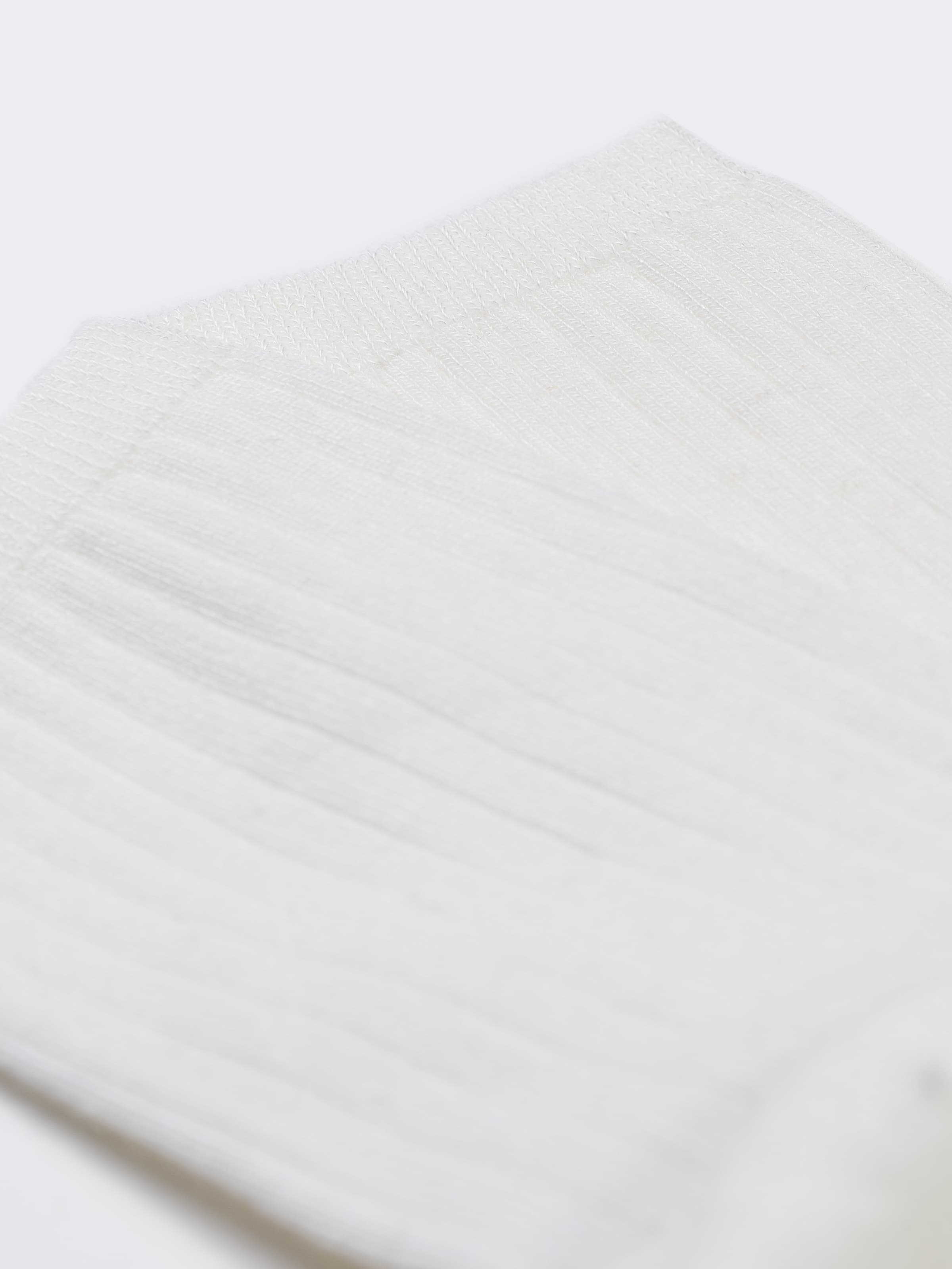 Women's ribbed short socks in Cashmere blend - Image 2