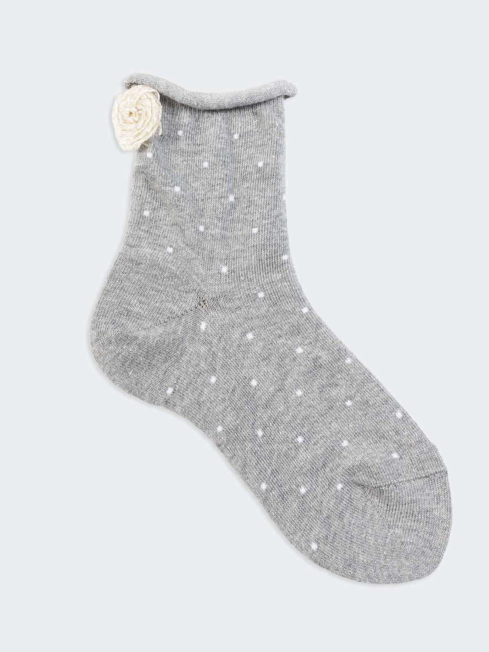 Mädchen Bio-Baumwoll Socken mit Punkten und Rose - Elegante Kurzsocken - Image 1