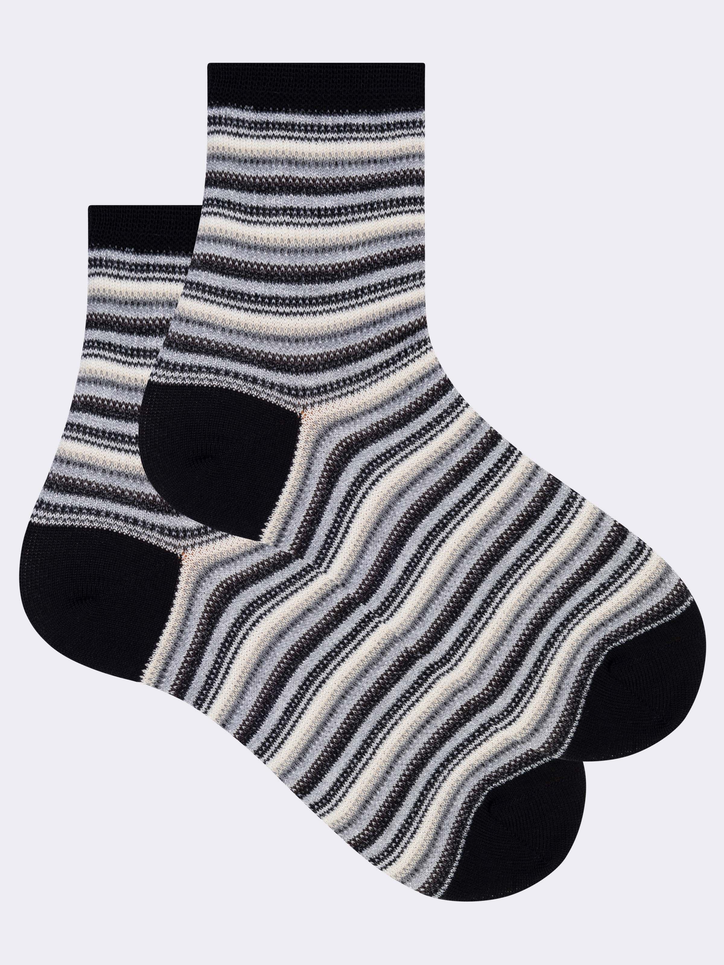 Chaussettes Courtes Femme en Coton Frais à Motif Rayé - Image 1