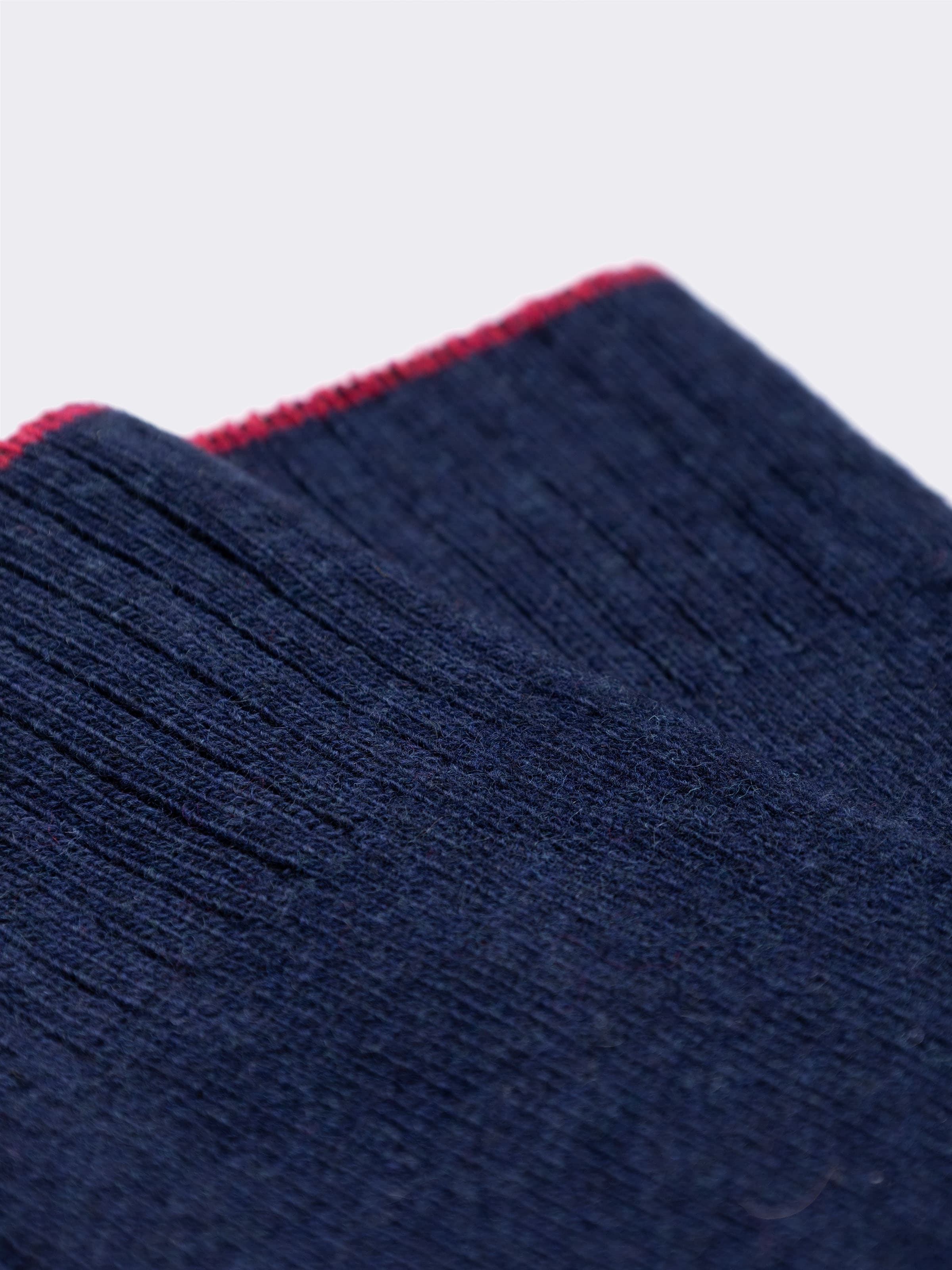 Kurze Damensocken mit kontrastierender Spitze und Ferse aus Kaschmir-Mix - Image 2