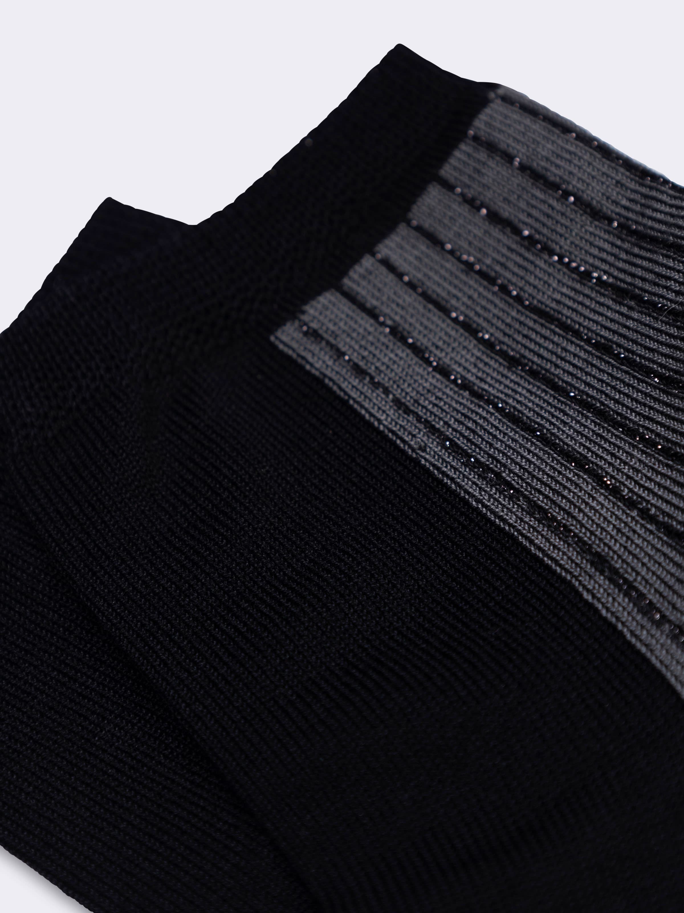 Damen Kurzsocken aus frischer Baumwolle mit Lurex-Rippenmuster - Image 2