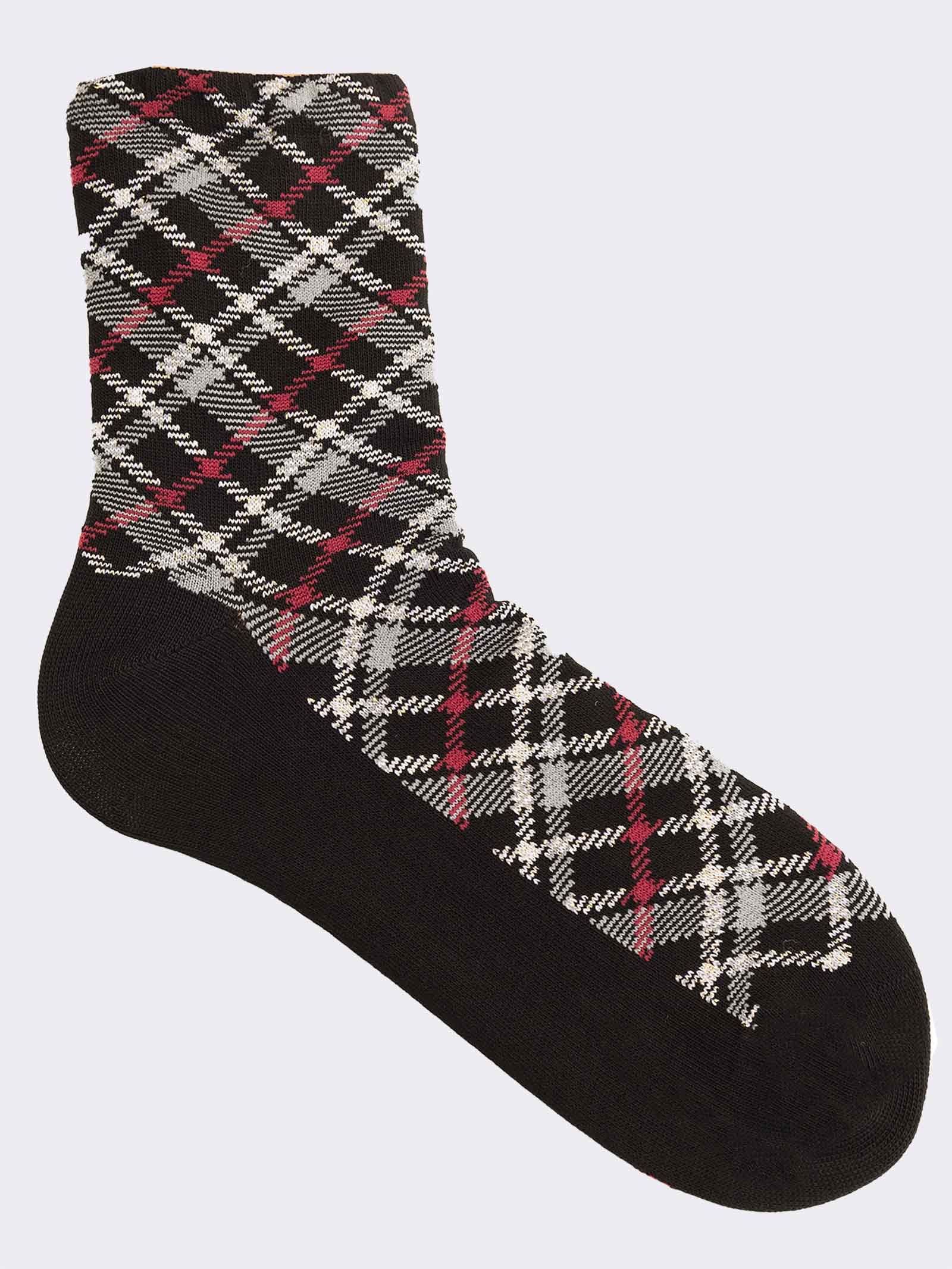 Women's Short Checkered Socks - Elegant Design in Warm Cotton - Image 1