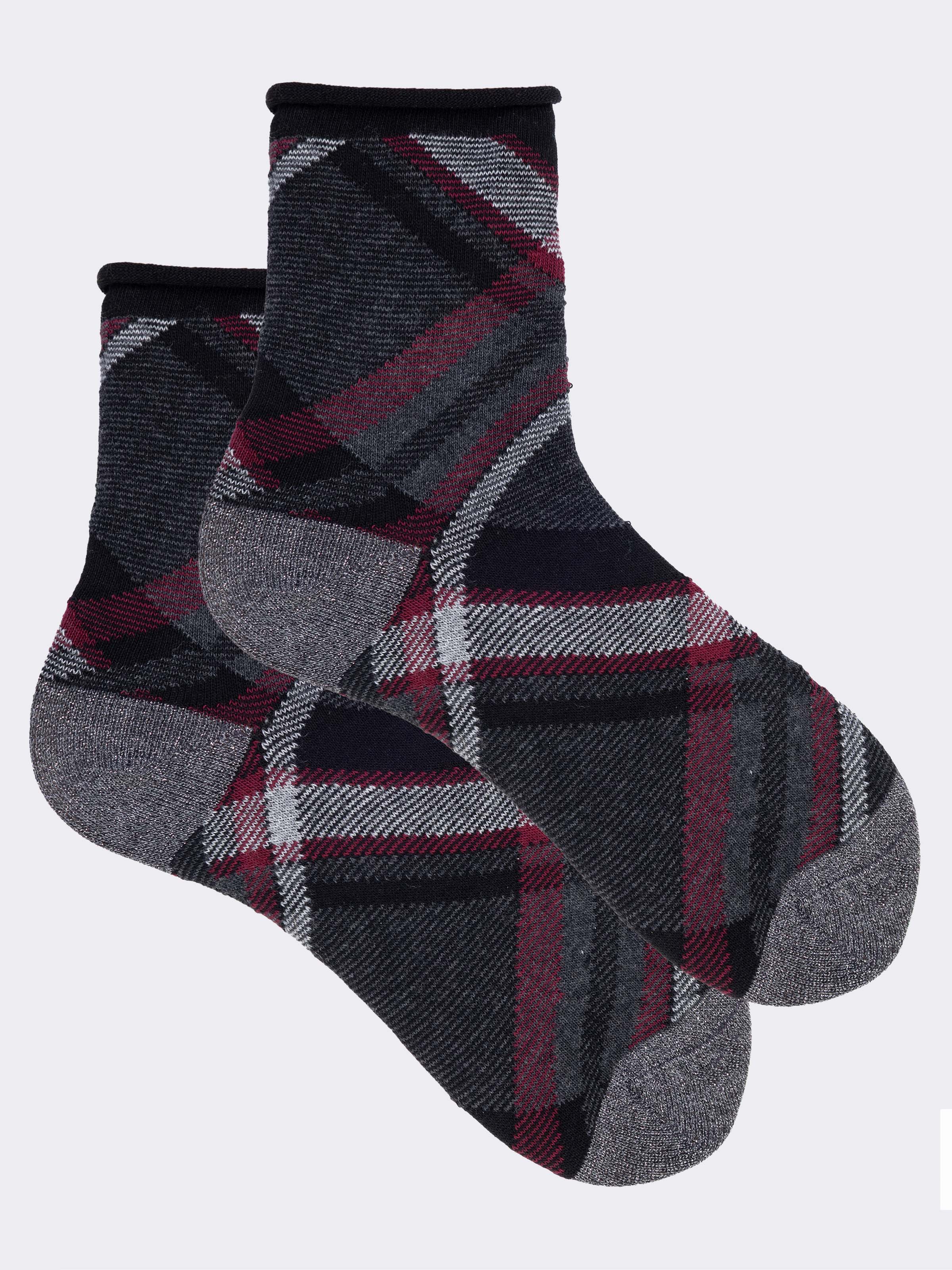 Short Tartan Pattern Cotton Socks - Made in Italy - Image 1