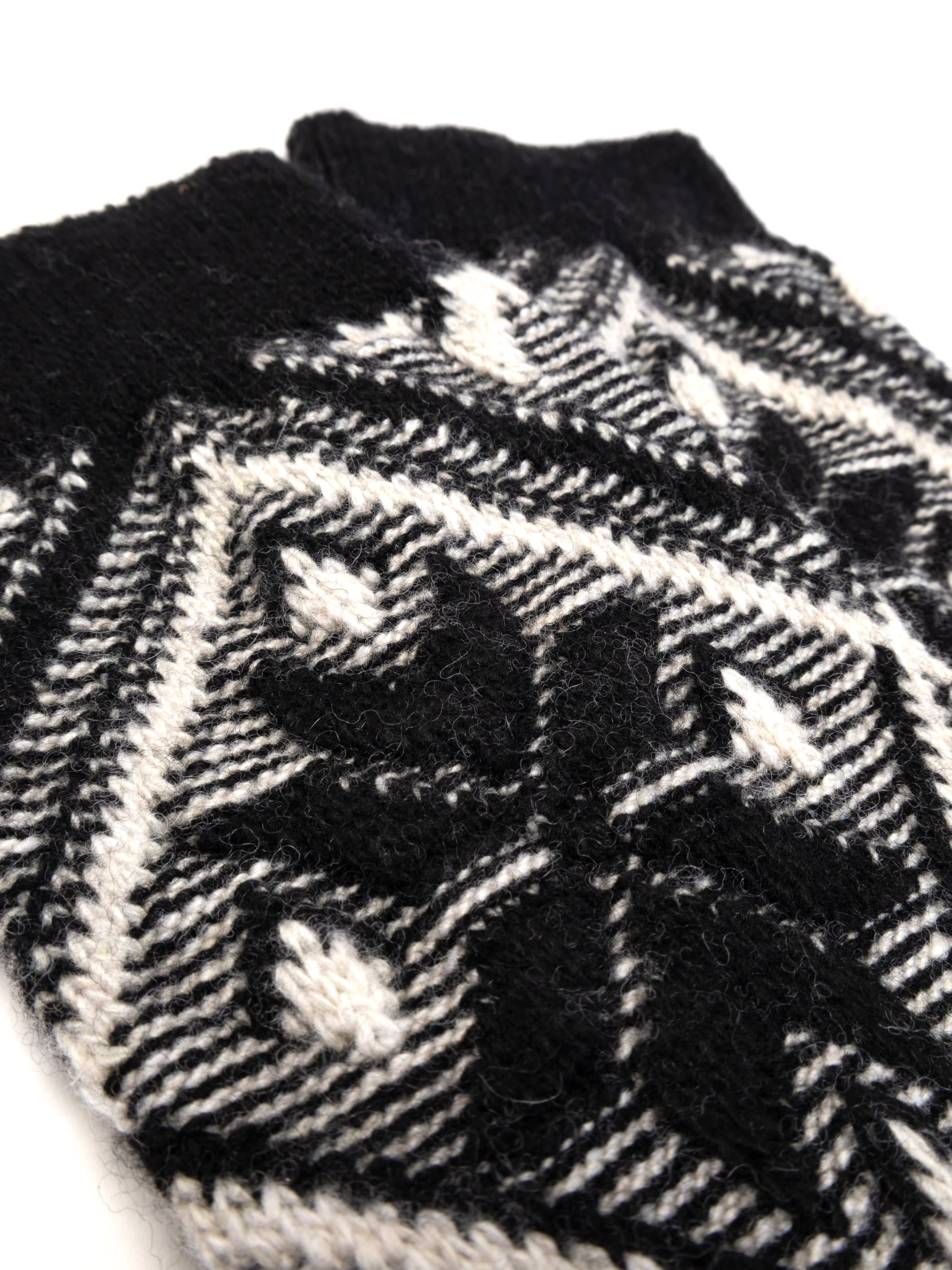 Kurze Damensocken mit Norweger-Muster aus Cashmere-Mix - Image 2