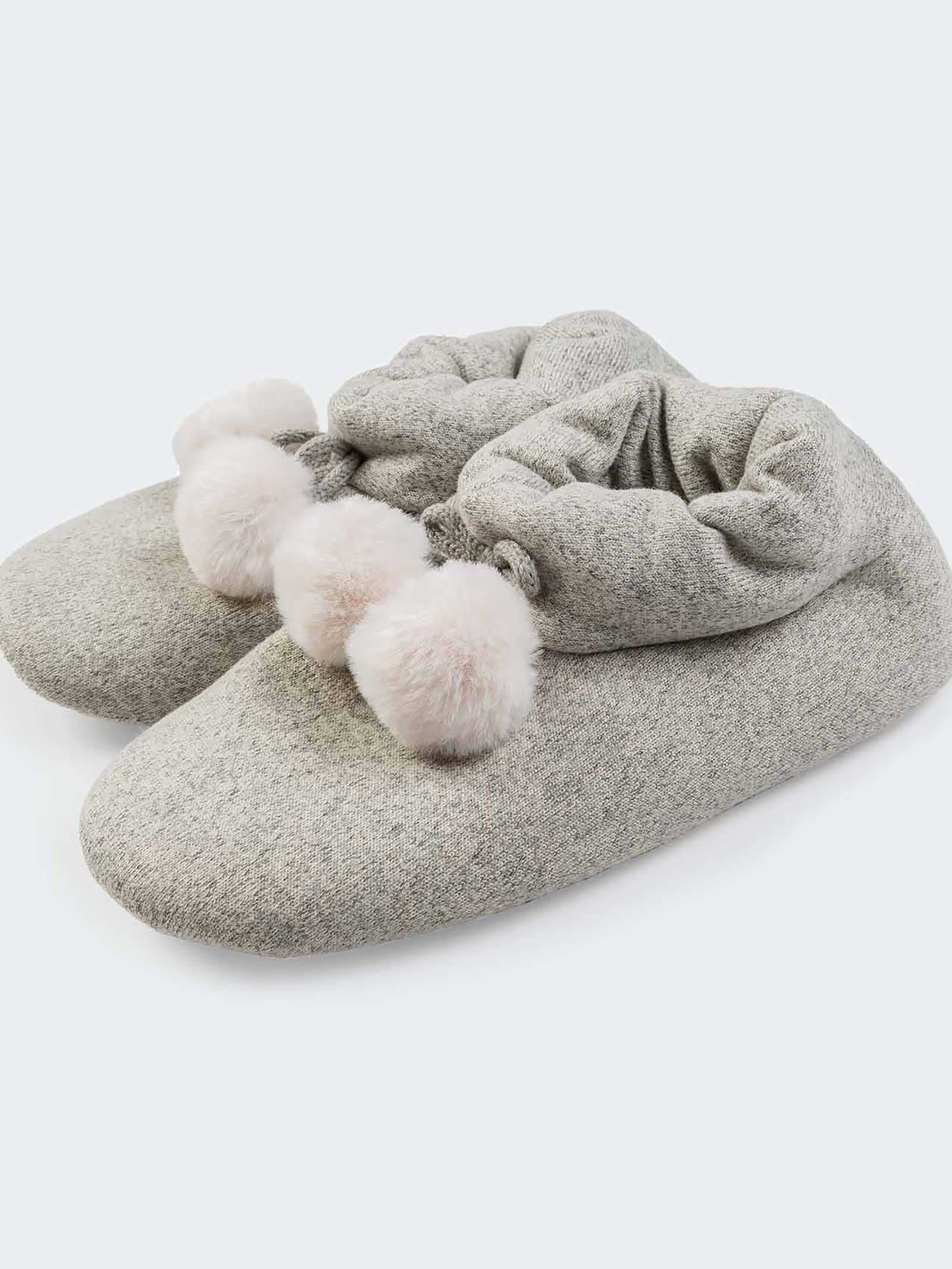 Unisex Pom-Pom Slippers - Elegant Home Comfort - Image 1