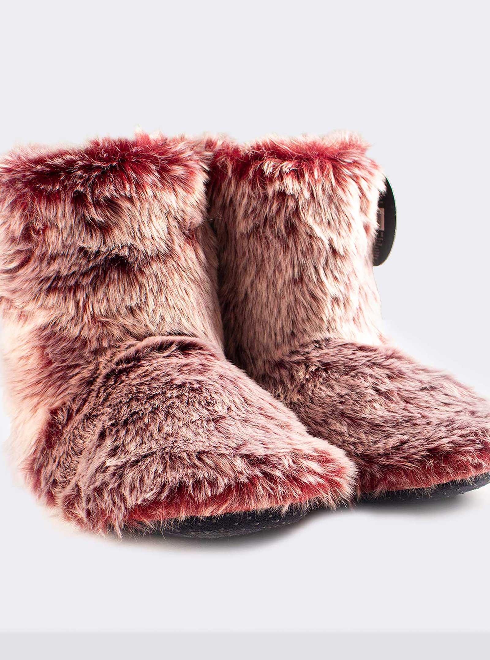 Cozy Furry Bootie Slippers for Home Comfort - Image 1